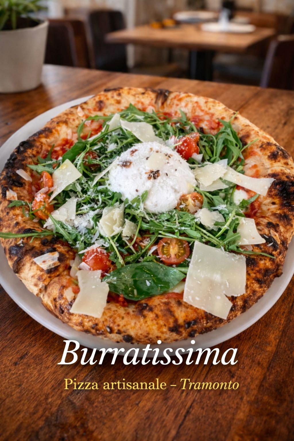 Pizza Burratissima : burrata, roquette, copeaux de parmesan