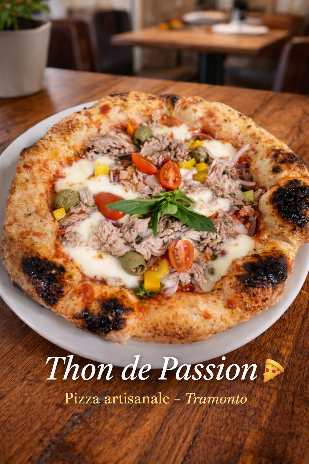 Pizza Thon de Passion : thon, olives, tomates, poivrons jaunes